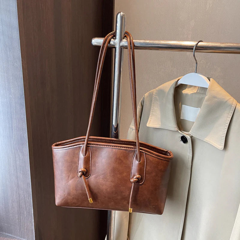🎁Ingyenes ajándék-medálja🔥Kedvezményes ár👜 Vintage PU válltáska – Időtálló elegancija minden napra!