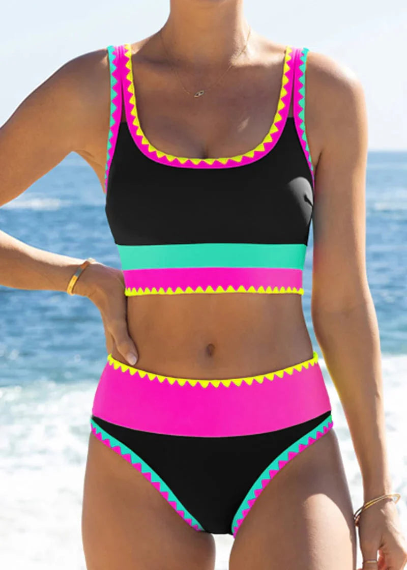🔥🎁Újdonság: 50% KEDVEZMÉNY🔥🌼 Háromrészes, színes blokkos nylon sportbikini – magas derékvonal, amely karcsúsító hatást kölcsönöz a hasnak 👙