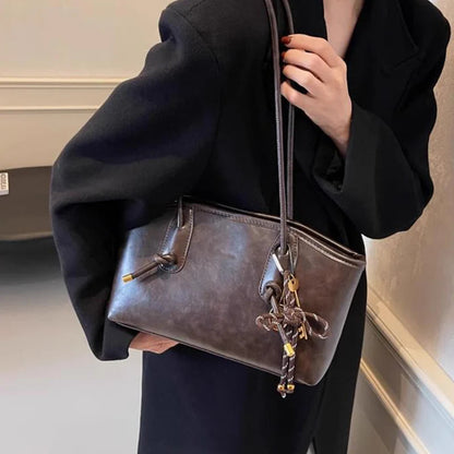 🎁Ingyenes ajándék-medálja🔥Kedvezményes ár👜 Vintage PU válltáska – Időtálló elegancija minden napra!